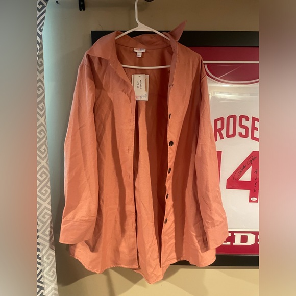 LulaRoe “Abigail” Shacket Button Up Top - Picture 4 of 12